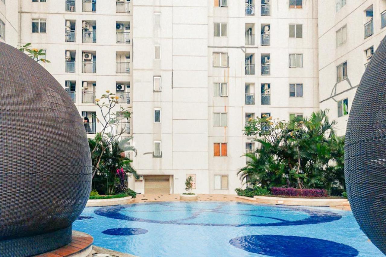 Redliving Bassura - Premium Apartemen