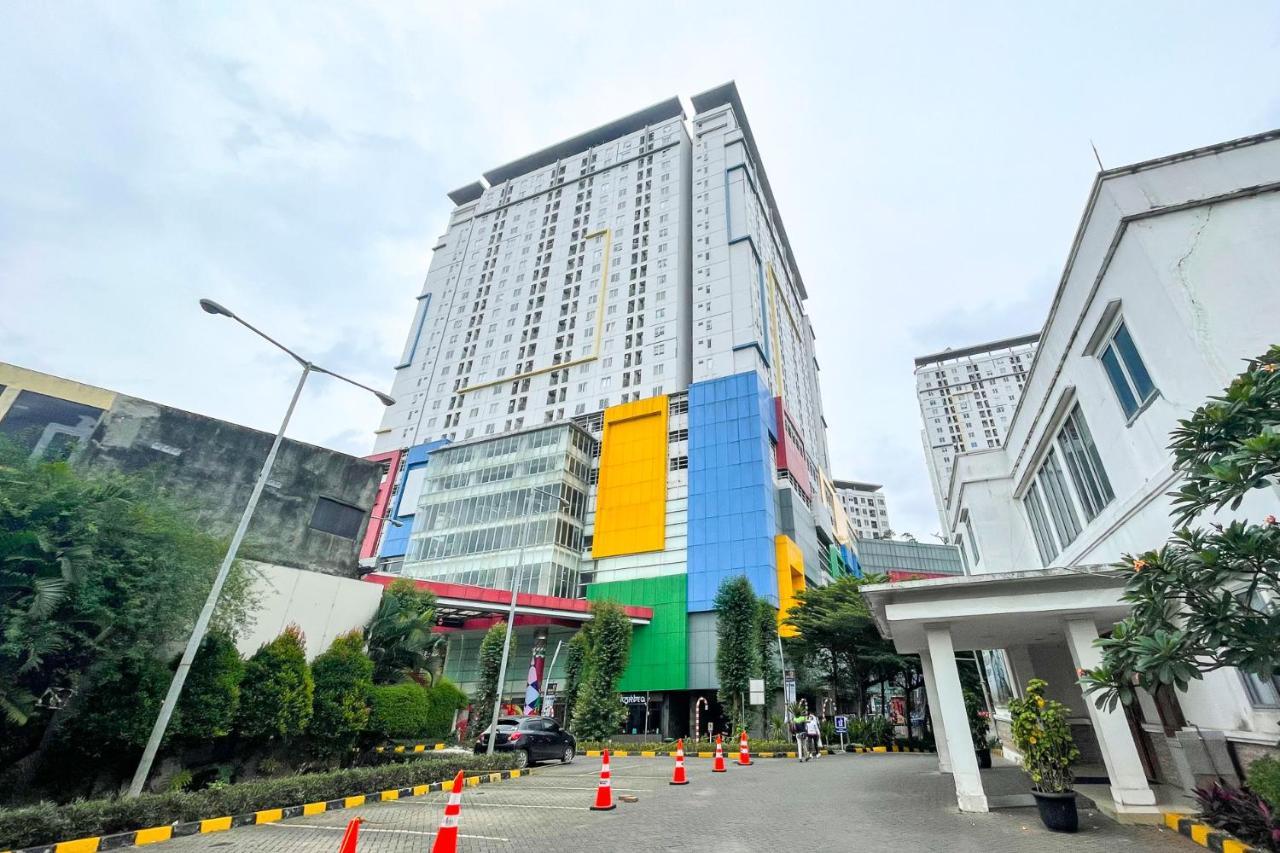 Apartemen Redliving Bassura - Premium Jakarta